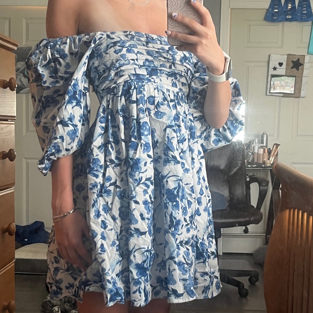 abercrombie & fitch dress